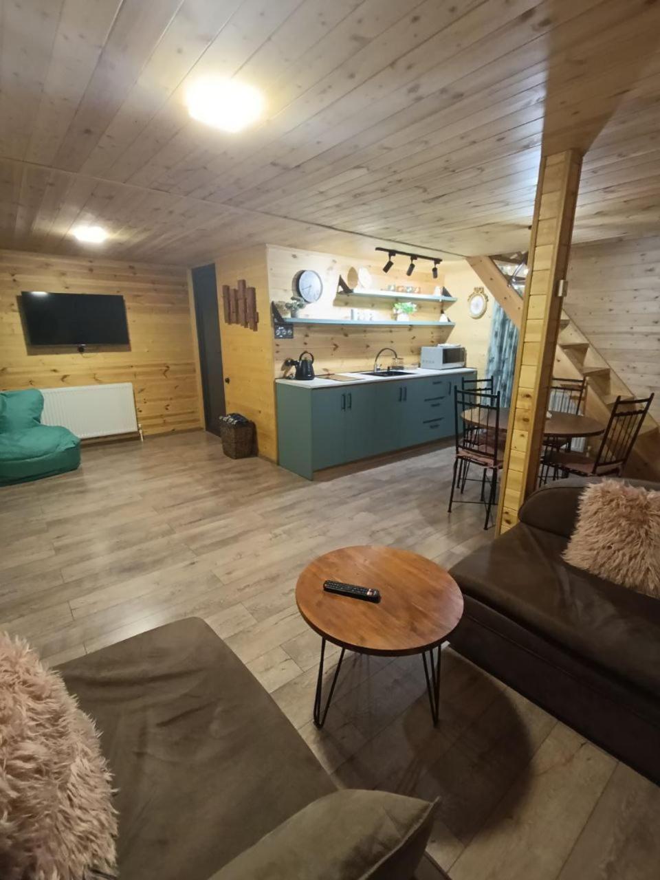 Cliffside Cottage Kazbegi Exterior photo
